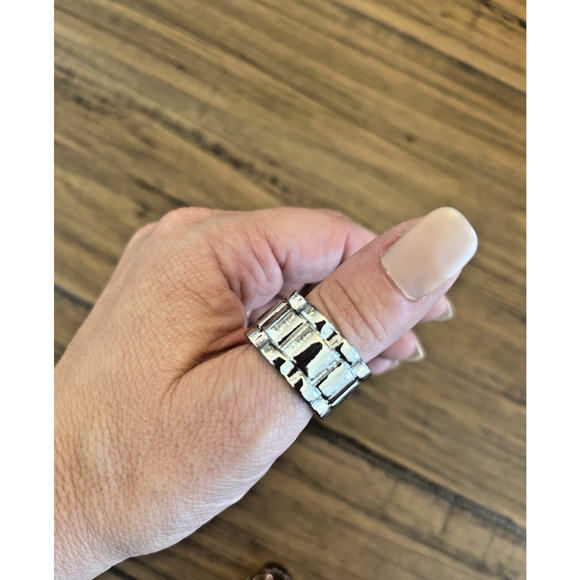 Paparazzi Accessories Ring LOT of 24 Assorted Styles Stretch Rings Wholesale Lot - Picture 5 of 16